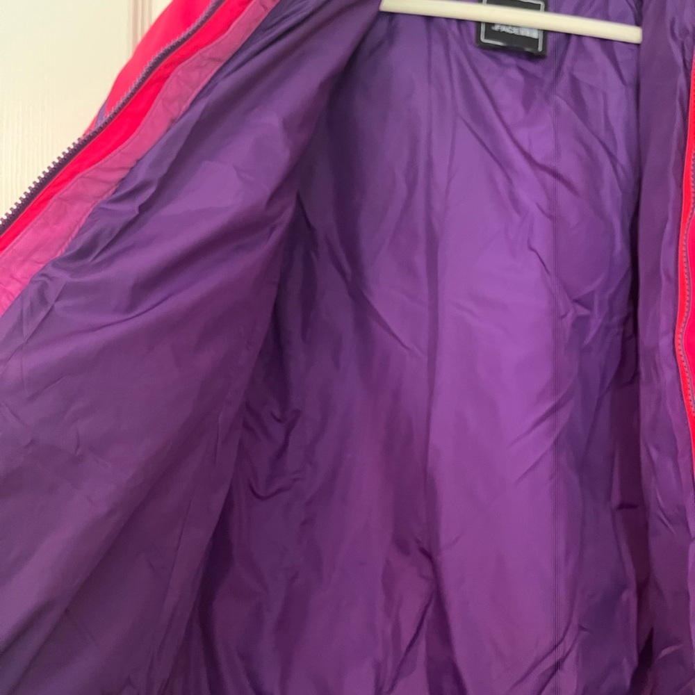 The North Face Pink and Purple Ski Puffer Jacket - Picture 9 of 16